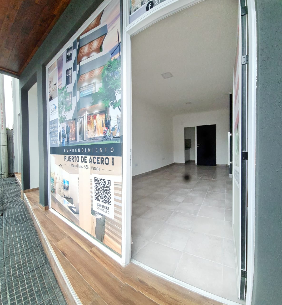 Imagen de la propiedad Local comercial zona puerto de Paran谩