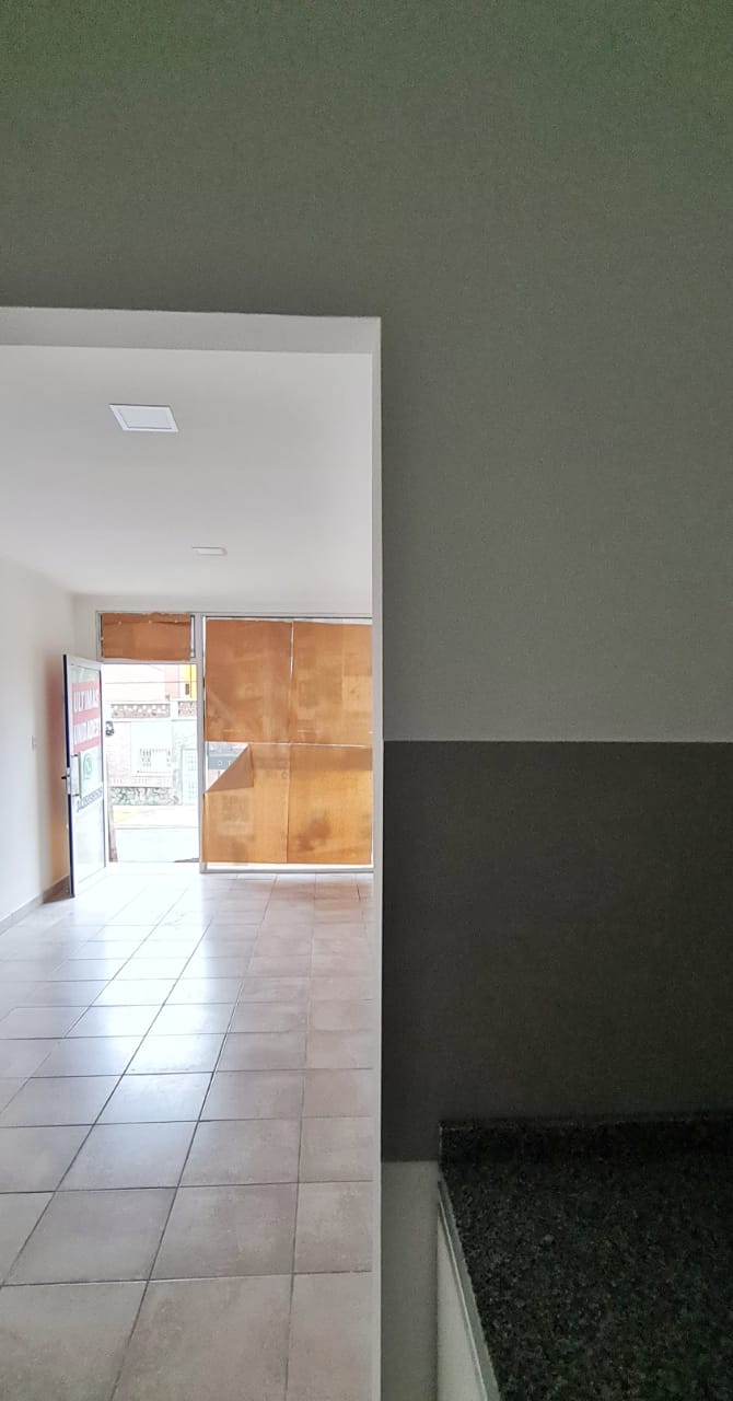 Imagen de la propiedad Local comercial zona puerto de Paran谩