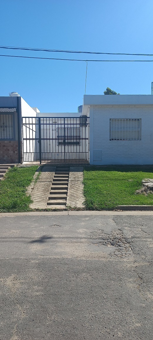 Imagen de la propiedad CASA REMODELADA A NUEVO
