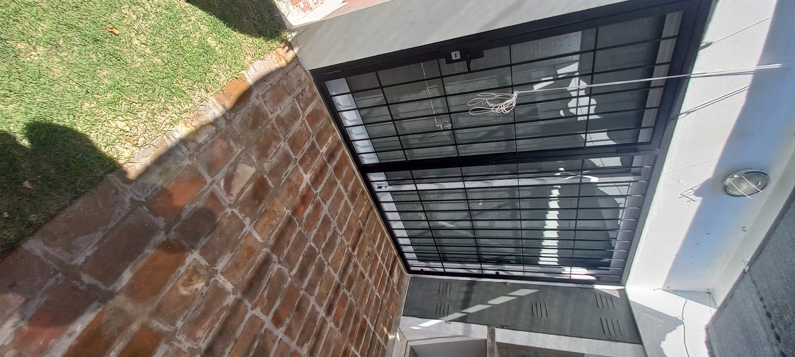 Imagen de la propiedad CASA REMODELADA A NUEVO