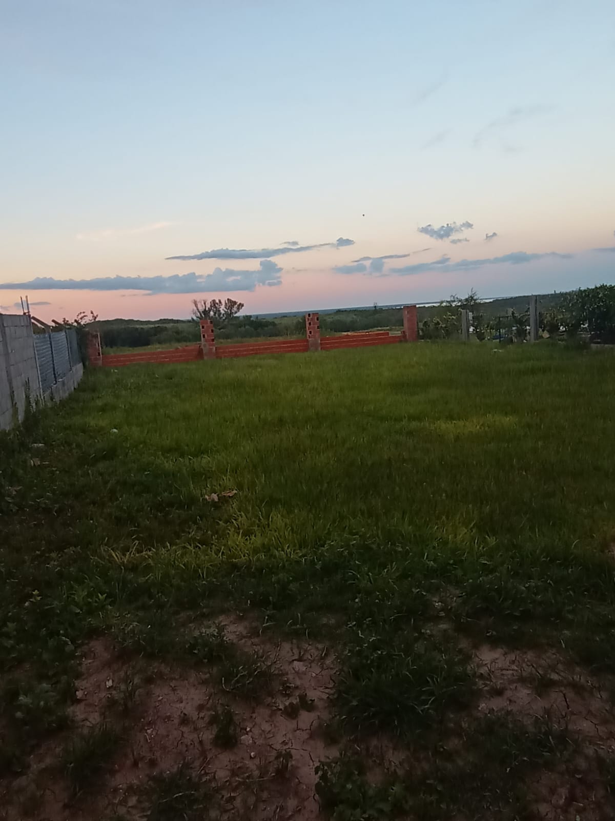 Imagen de la propiedad CASA A TERMINAR DE CONSTRUIR