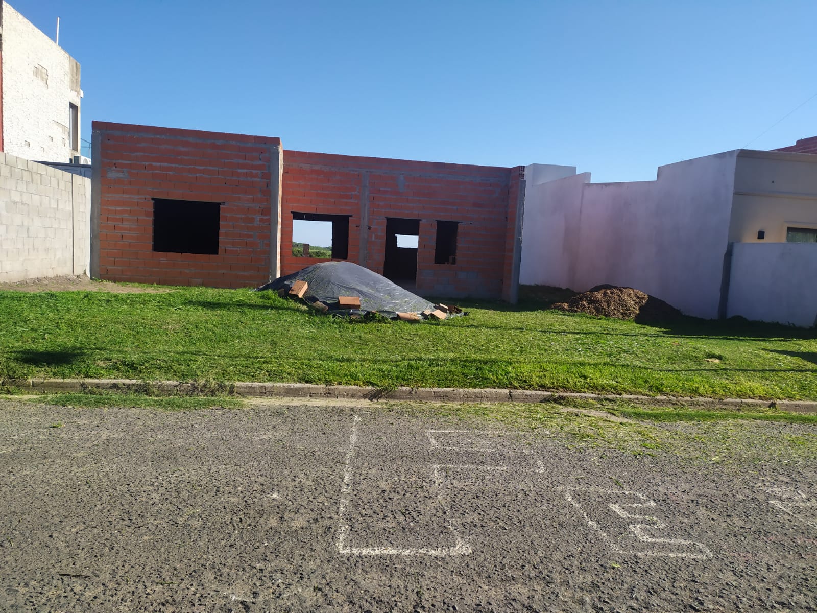 Imagen de la propiedad CASA A TERMINAR DE CONSTRUIR 