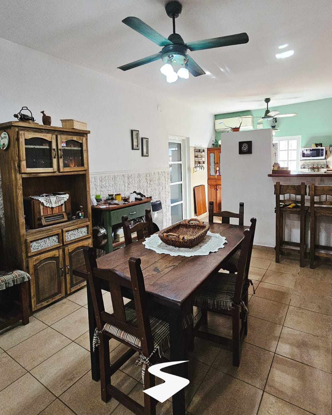 Imagen de la propiedad CASA EN VENTA (APTA CREDITO)