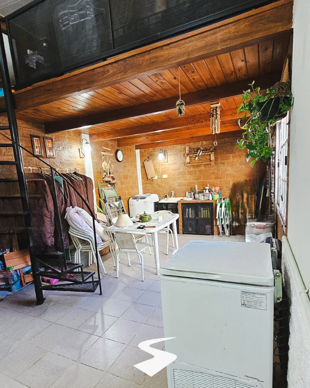 Imagen de la propiedad CASA EN VENTA (APTA CREDITO)