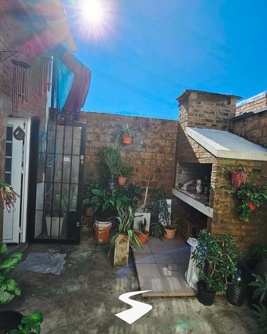 Imagen de la propiedad CASA EN VENTA (APTA CREDITO)