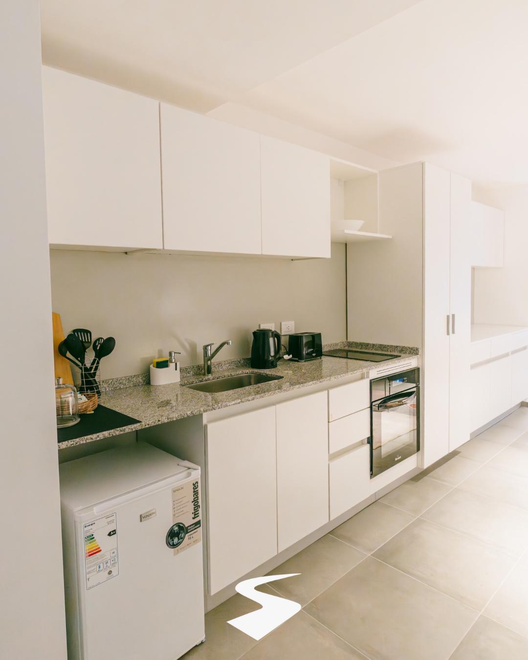 Imagen de la propiedad MONOAMBIENTE AMOBLADO EN VENTA IDEAL PARA INVERSION!