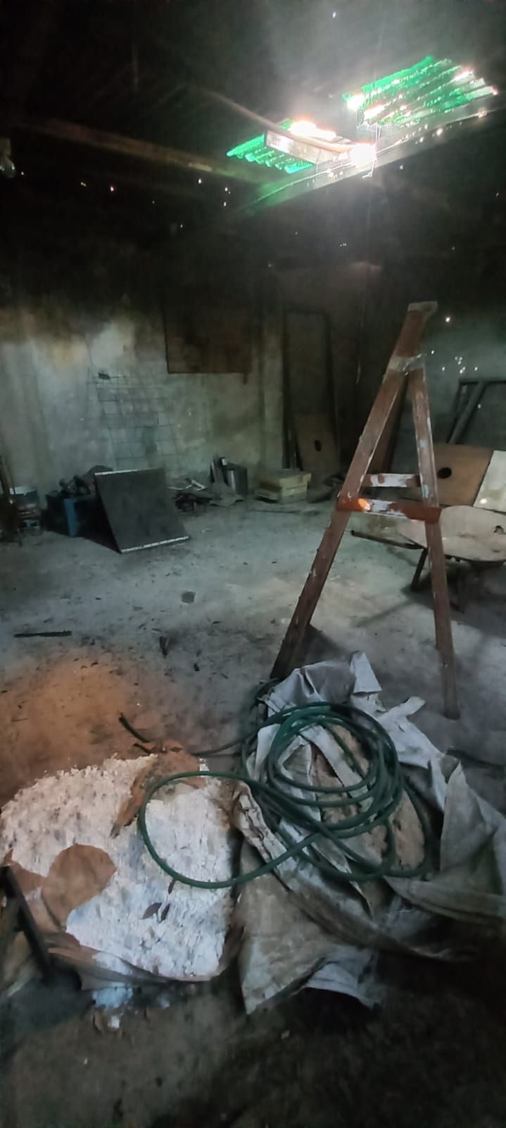 Imagen de la propiedad CASA EN VENTA A REFACCIONAR