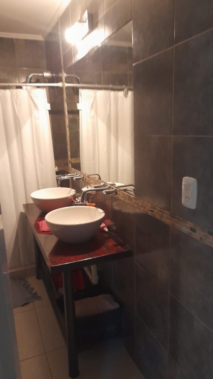 Imagen de la propiedad CASA DE DOS PLANTAS EN VENTA 