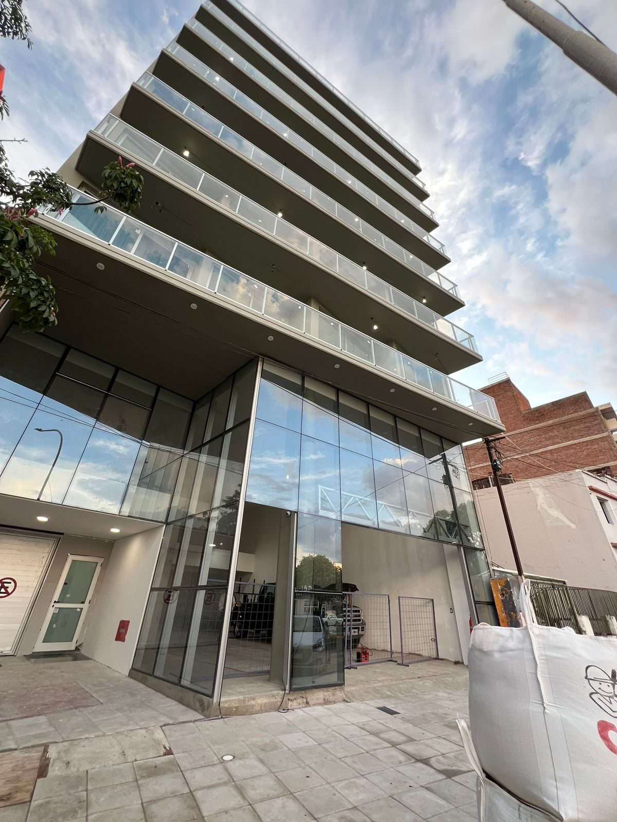 Imagen de la propiedad SE VENDE DEPARTAMENTO A ESTRENAR 1 DORMITORIO