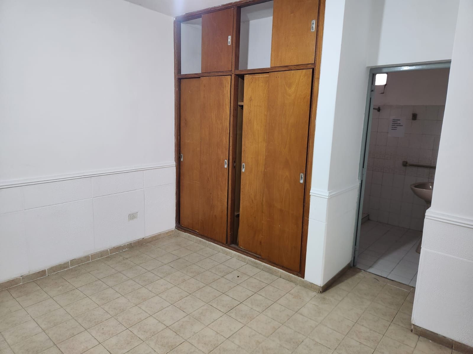 Imagen de la propiedad CASA EN VENTA 3 DORMITORIOS