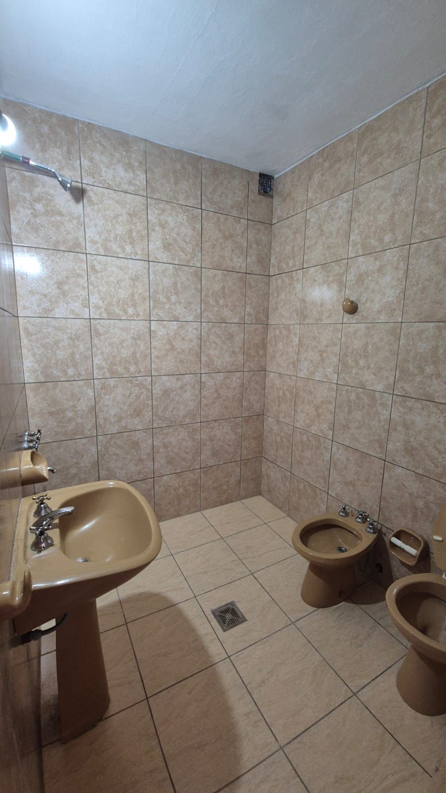 Imagen de la propiedad CASA EN VENTA - AV. RAMIREZ