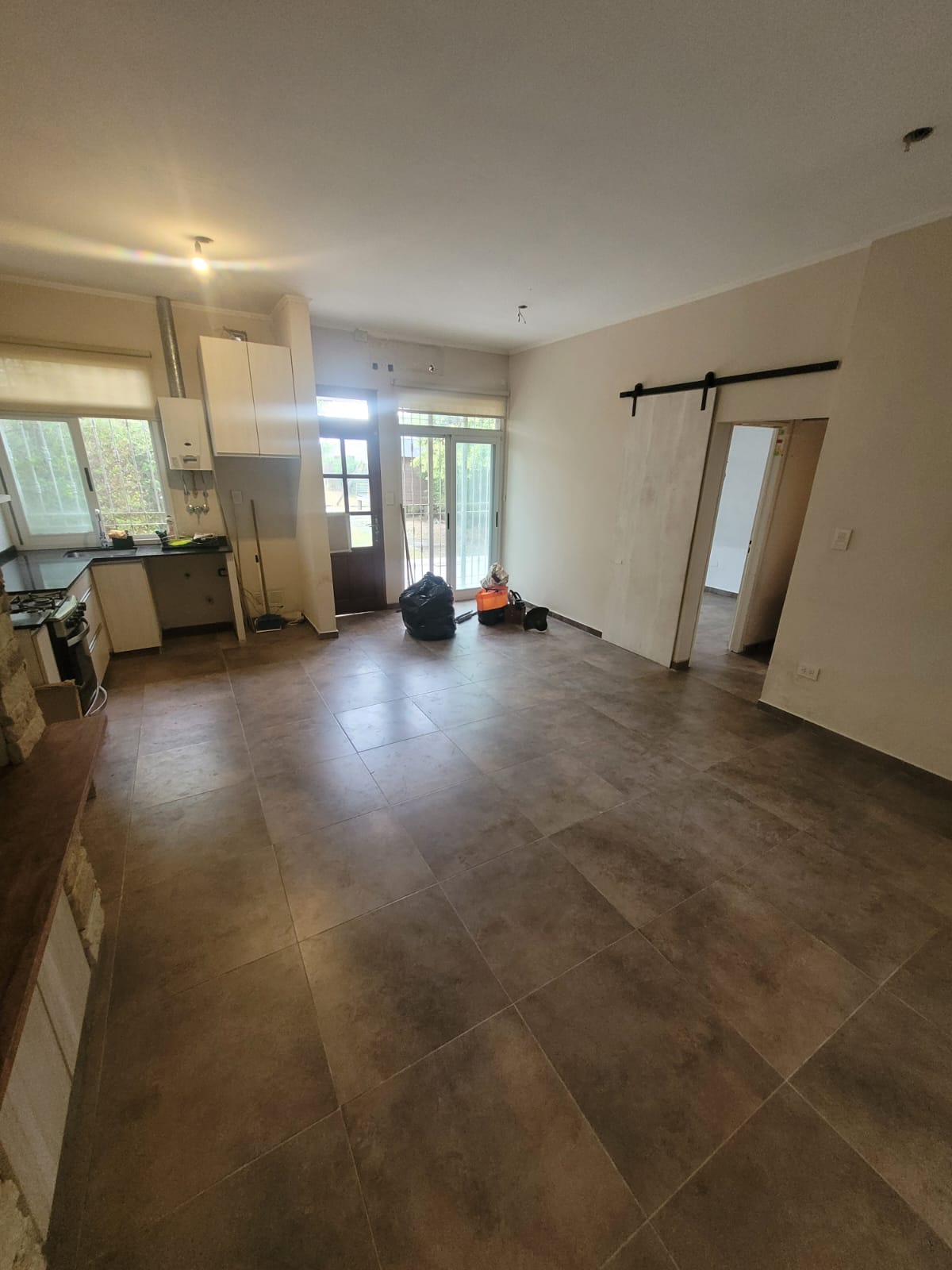 Imagen de la propiedad CASA EN VENTA (APTA CREDITO)