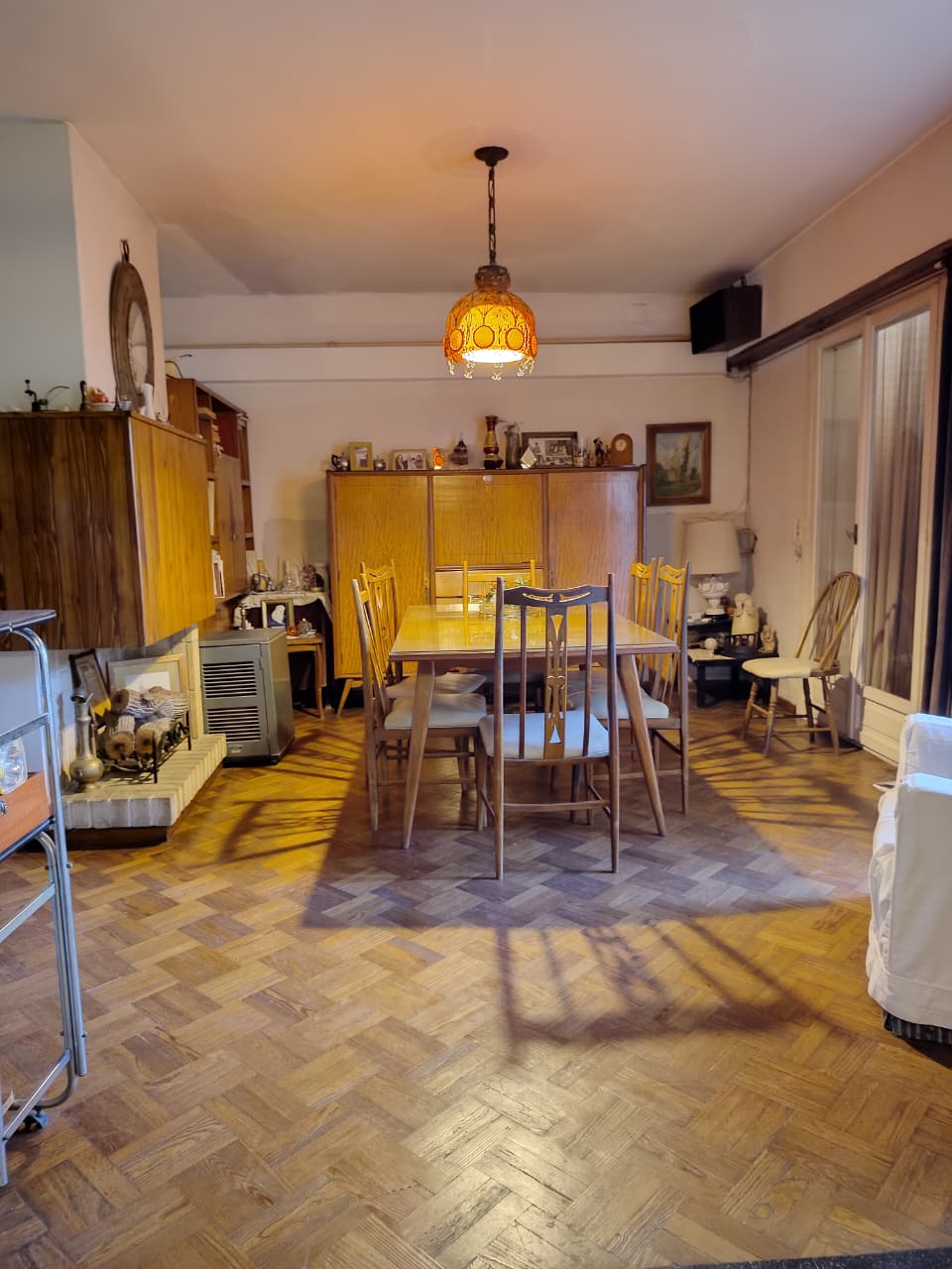 Imagen de la propiedad CASA EN VENTA - 5 HABITACIONES (APTA CREDITO)