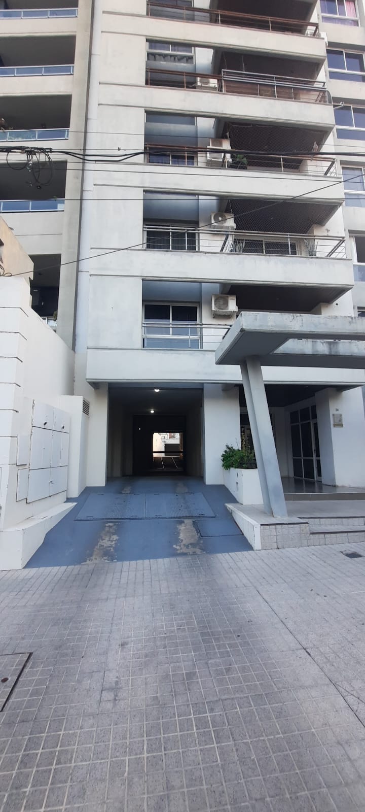 Imagen de la propiedad COCHERA EN VENTA (CENTRO/PARQUE)