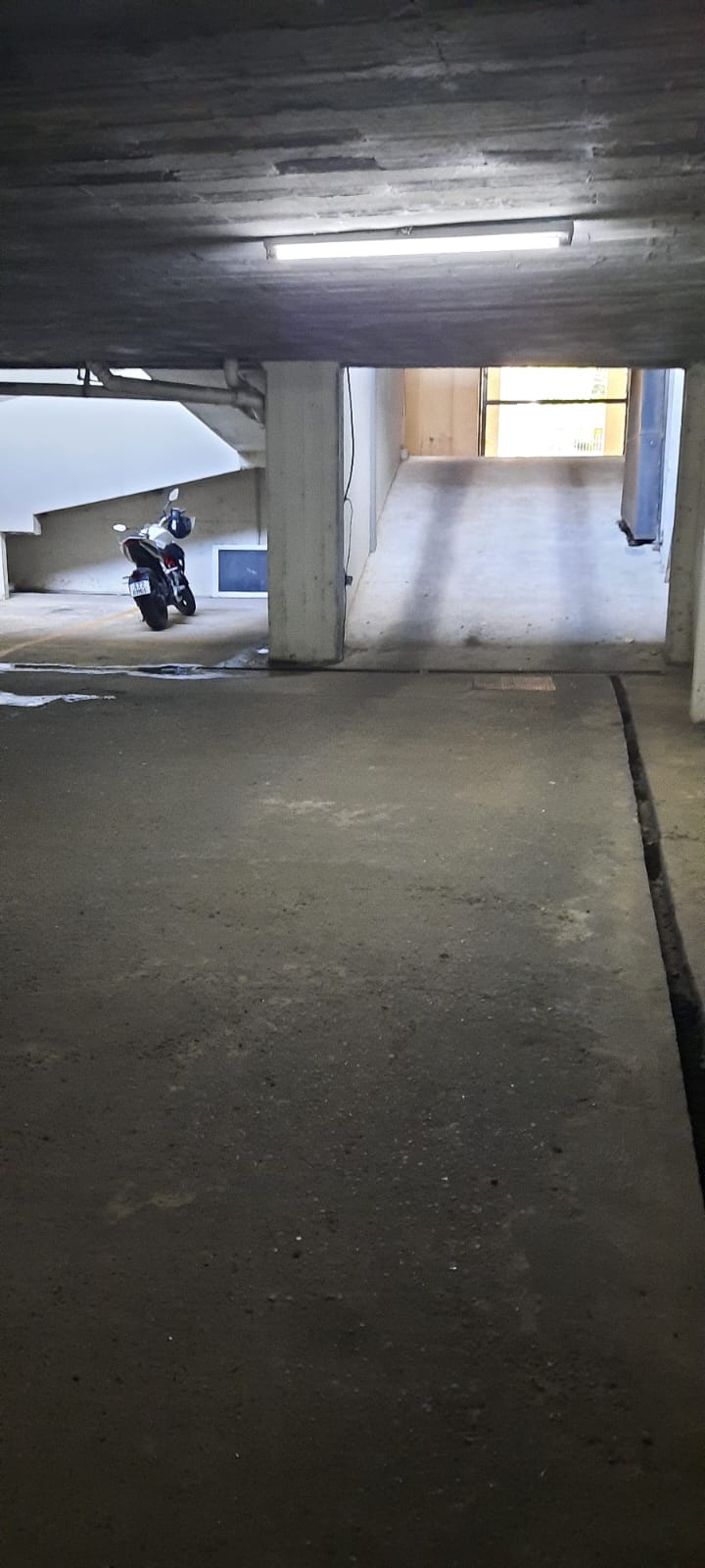 Imagen de la propiedad COCHERA EN VENTA (CENTRO/PARQUE)