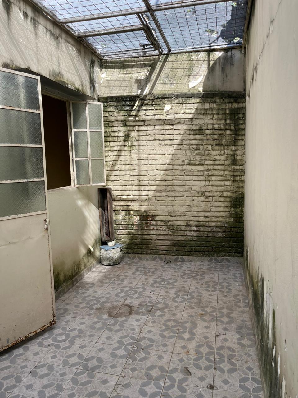 Imagen de la propiedad SE VENDE CASA EN MICROCENTRO (APTA CREDITO)