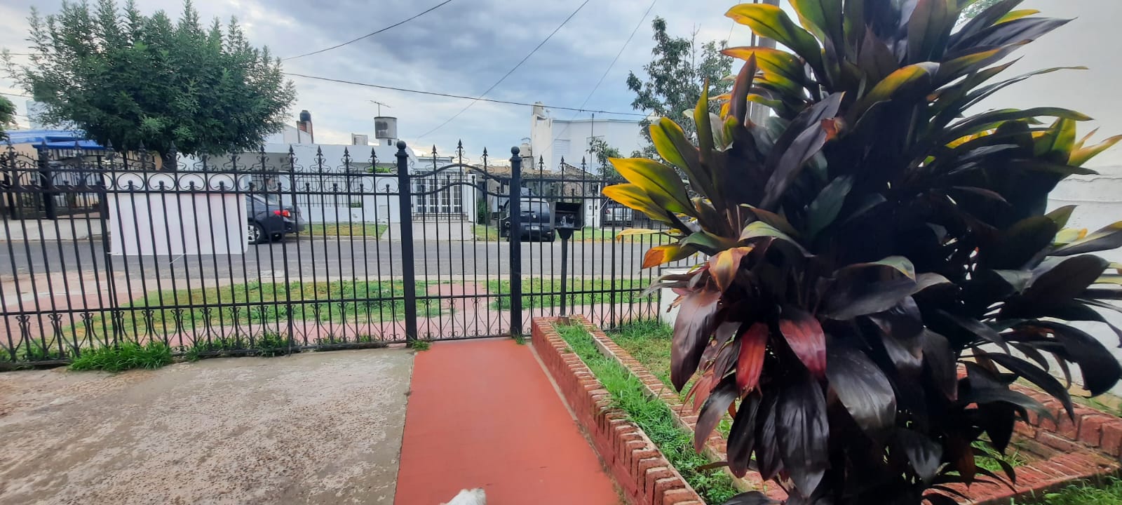 Imagen de la propiedad CASA A LA VENTA (APTA CREDITO)