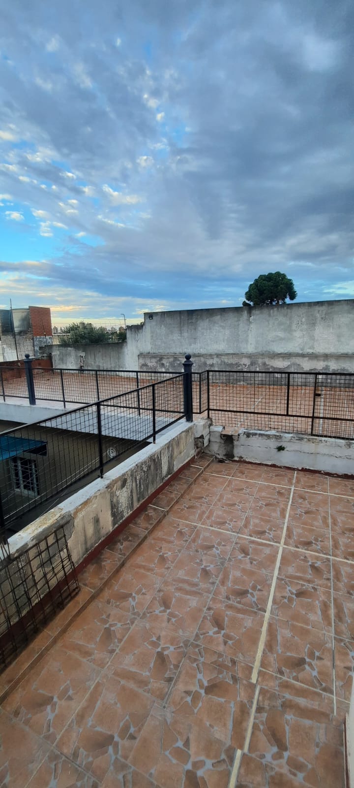 Imagen de la propiedad CASA A LA VENTA (APTA CREDITO)