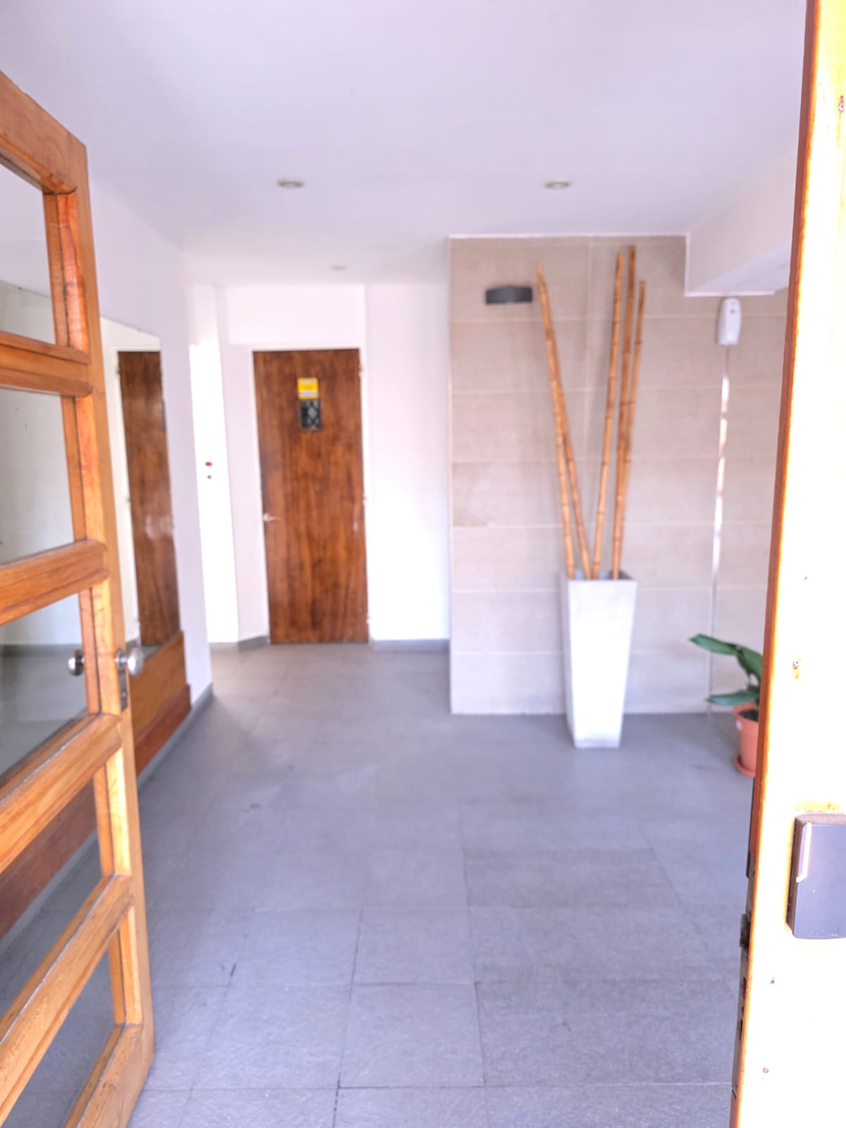 Imagen de la propiedad DEPARTAMENTO EN VENTA DE DOS DORMITORIOS CON COCHERA (APTA CREDITO)