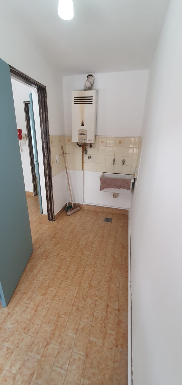 Imagen de la propiedad COCHERA EN VENTA