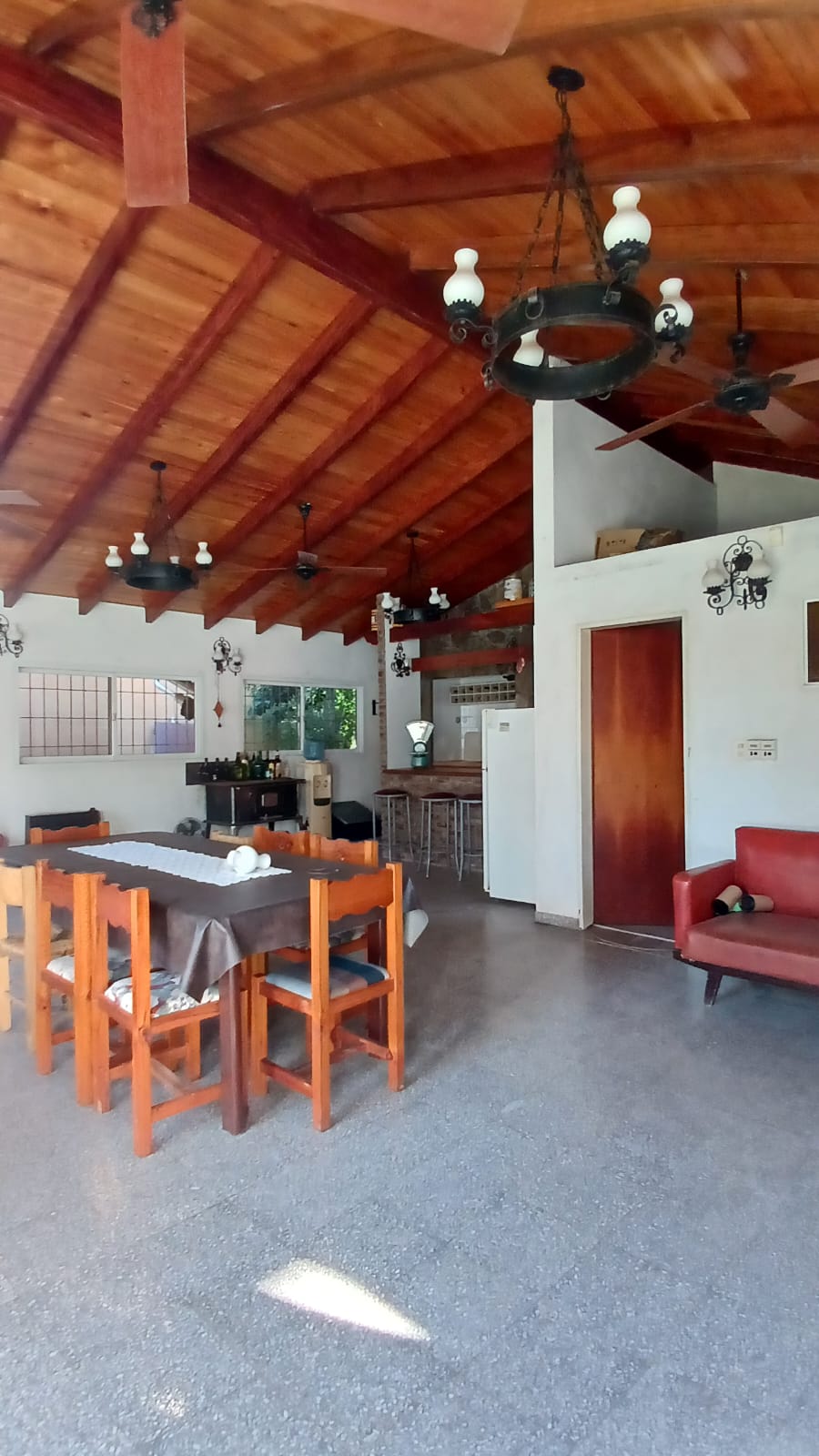 Imagen de la propiedad CASA EN VENTA - LOS BUHOS
