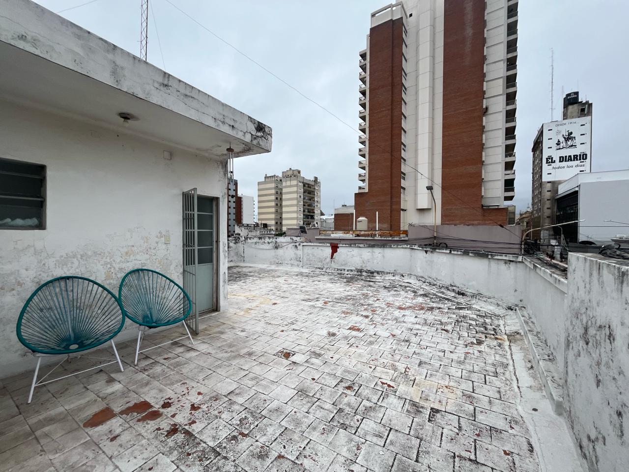 Imagen de la propiedad CASA + LOCAL EN VENTA - PARANA