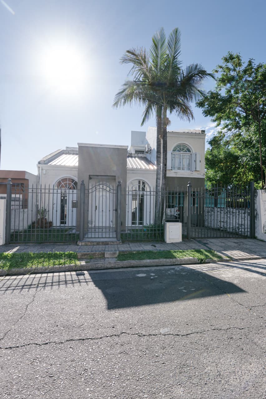 Imagen de la propiedad VENTA CASA FAMILIAR - APTA CREDITO