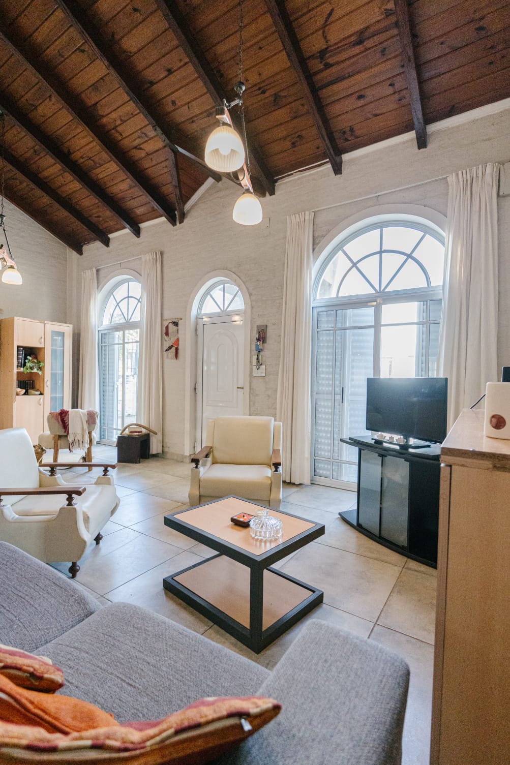 Imagen de la propiedad VENTA CASA FAMILIAR - APTA CREDITO