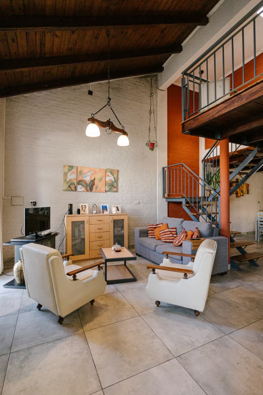 Imagen de la propiedad VENTA CASA FAMILIAR - APTA CREDITO