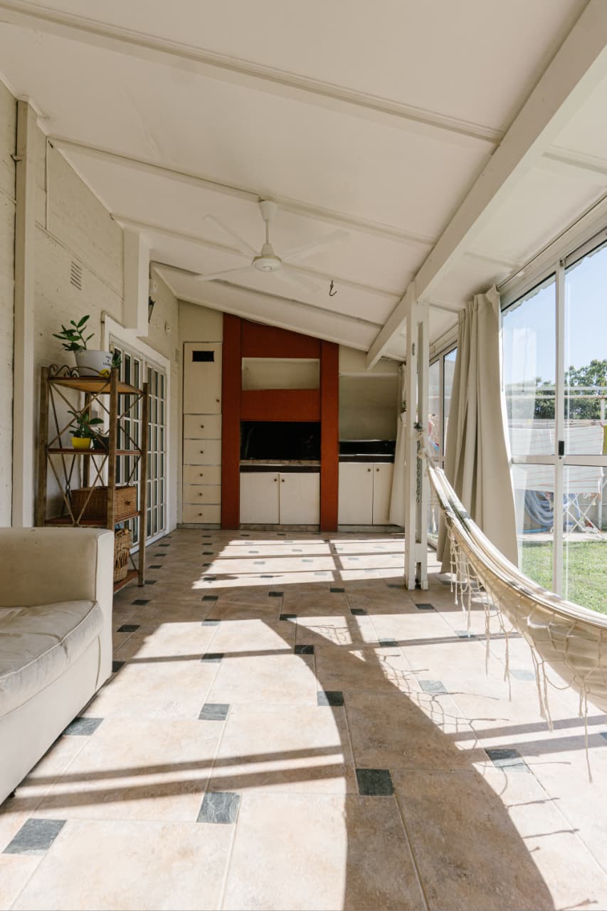 Imagen de la propiedad VENTA CASA FAMILIAR - APTA CREDITO