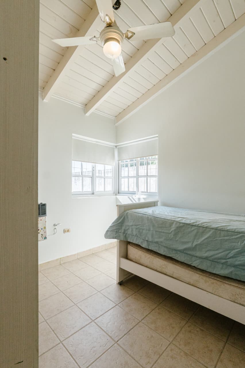 Imagen de la propiedad VENTA CASA FAMILIAR - APTA CREDITO