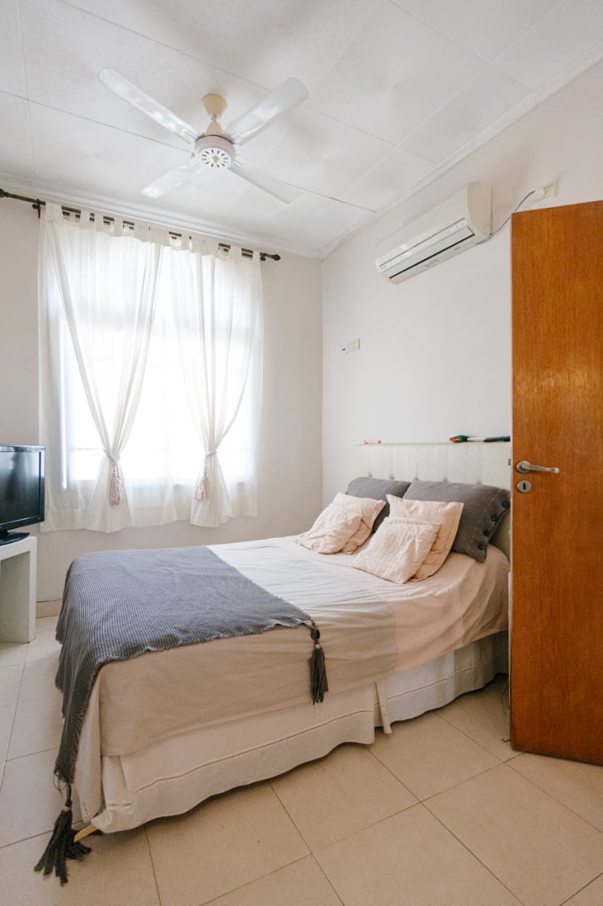 Imagen de la propiedad VENTA CASA FAMILIAR - APTA CREDITO