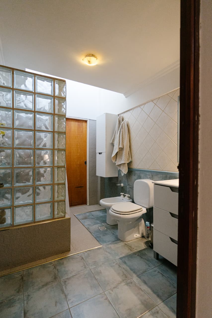 Imagen de la propiedad VENTA CASA FAMILIAR - APTA CREDITO