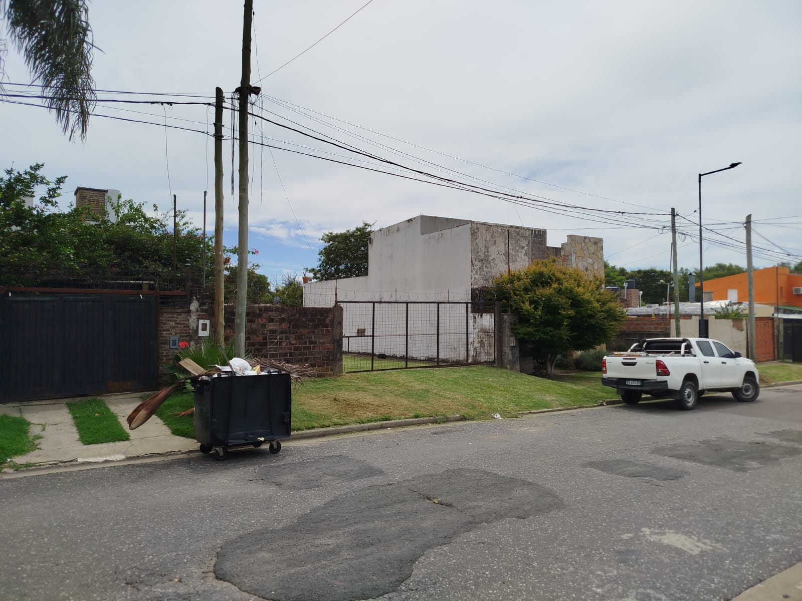 Imagen de la propiedad VENTA DE QUINCHO AMPLIO