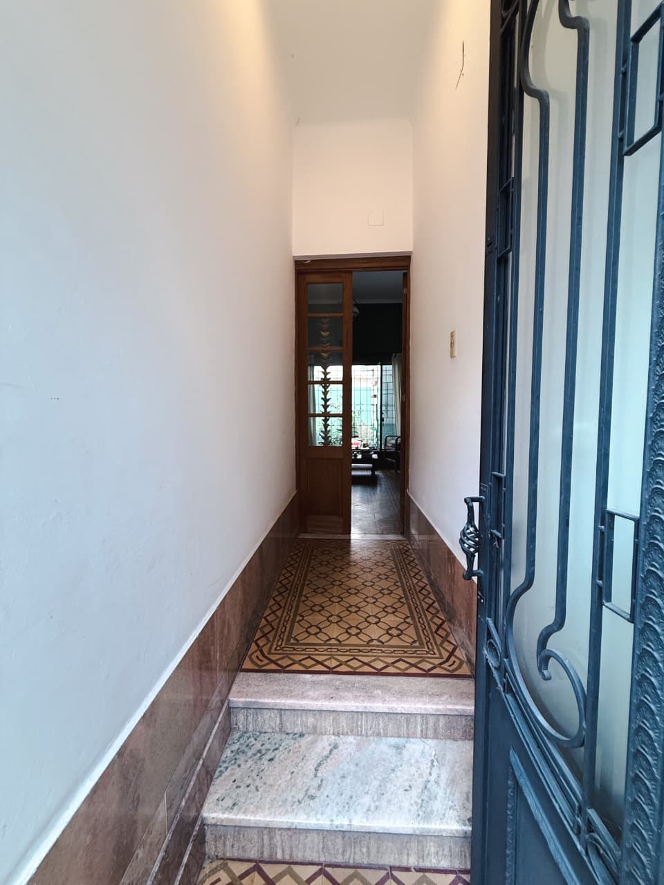 Imagen de la propiedad VENTA | CASA + ESTUDIO PROFESIONAL