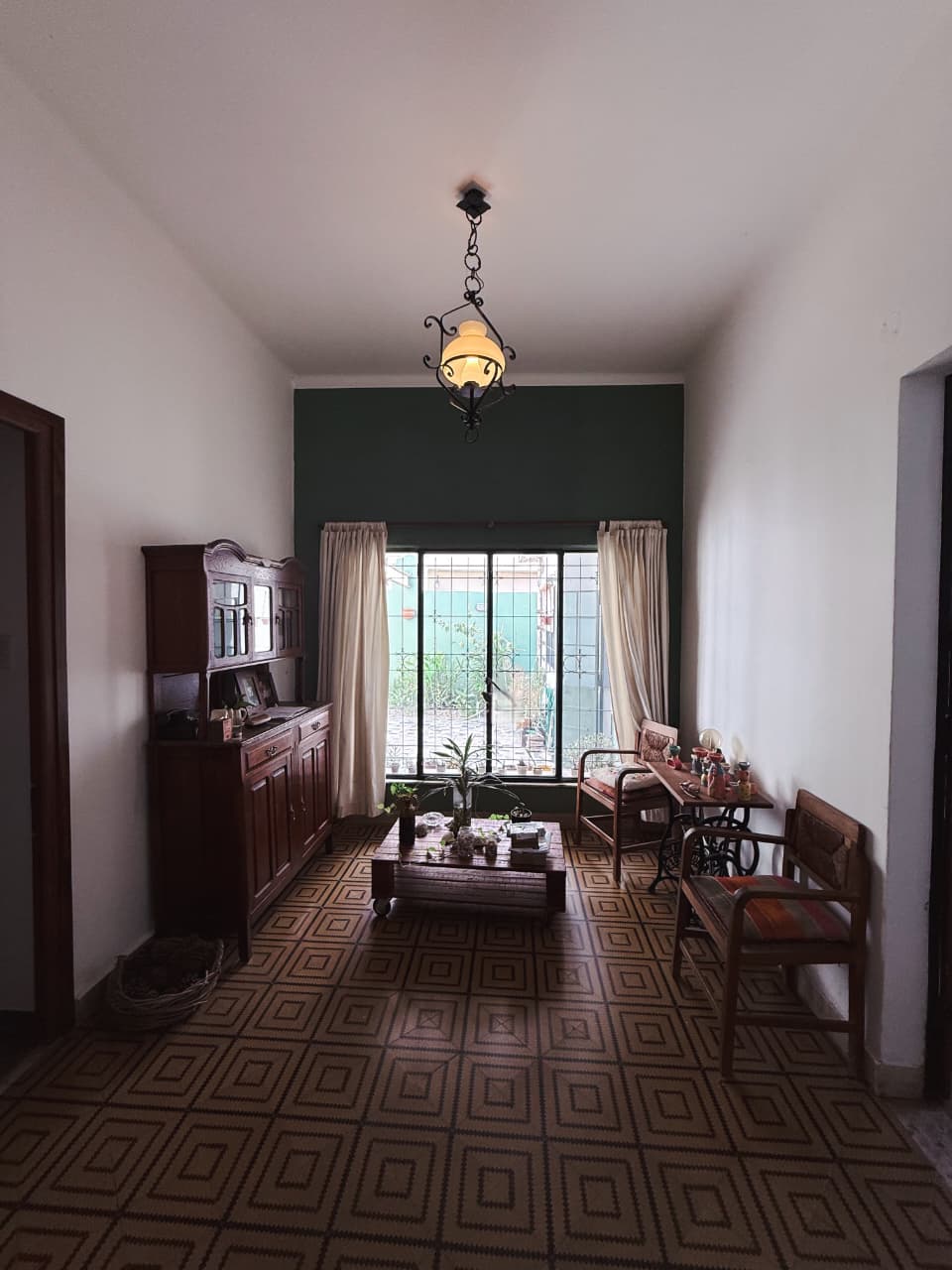 Imagen de la propiedad VENTA | CASA + ESTUDIO PROFESIONAL
