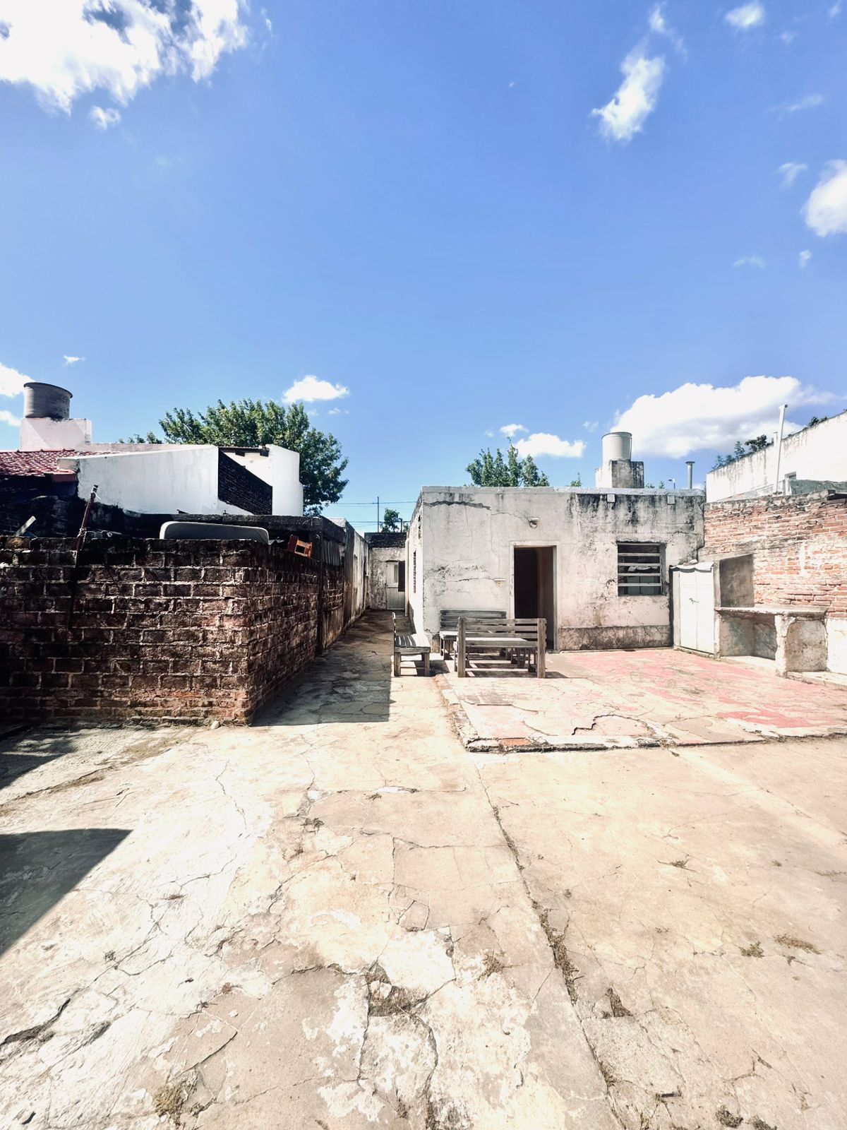Imagen de la propiedad Casa en Venta a Remodelar – Zona Ramírez y Pasteur