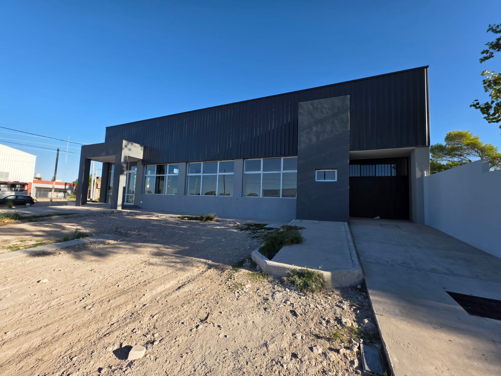 Imagen de la propiedad GALPON EN VENTA - COLONIA AVELLANEDA