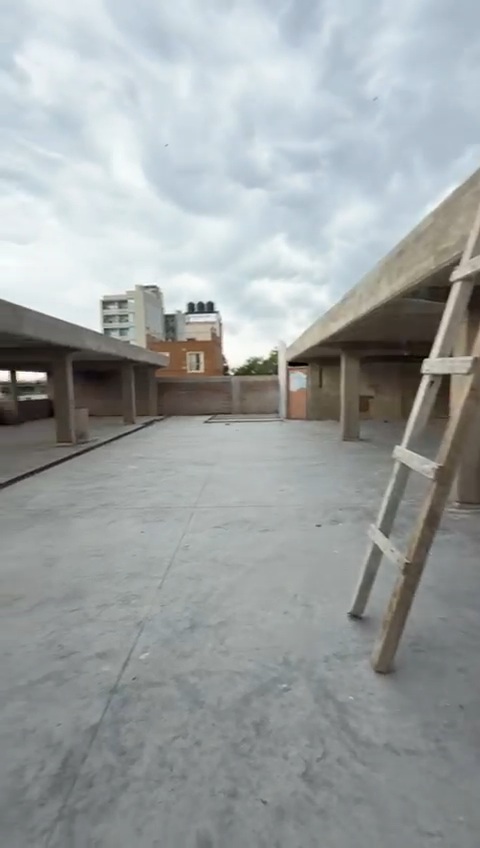 Imagen de la propiedad COCHERA  + BAULERA EN VENTA