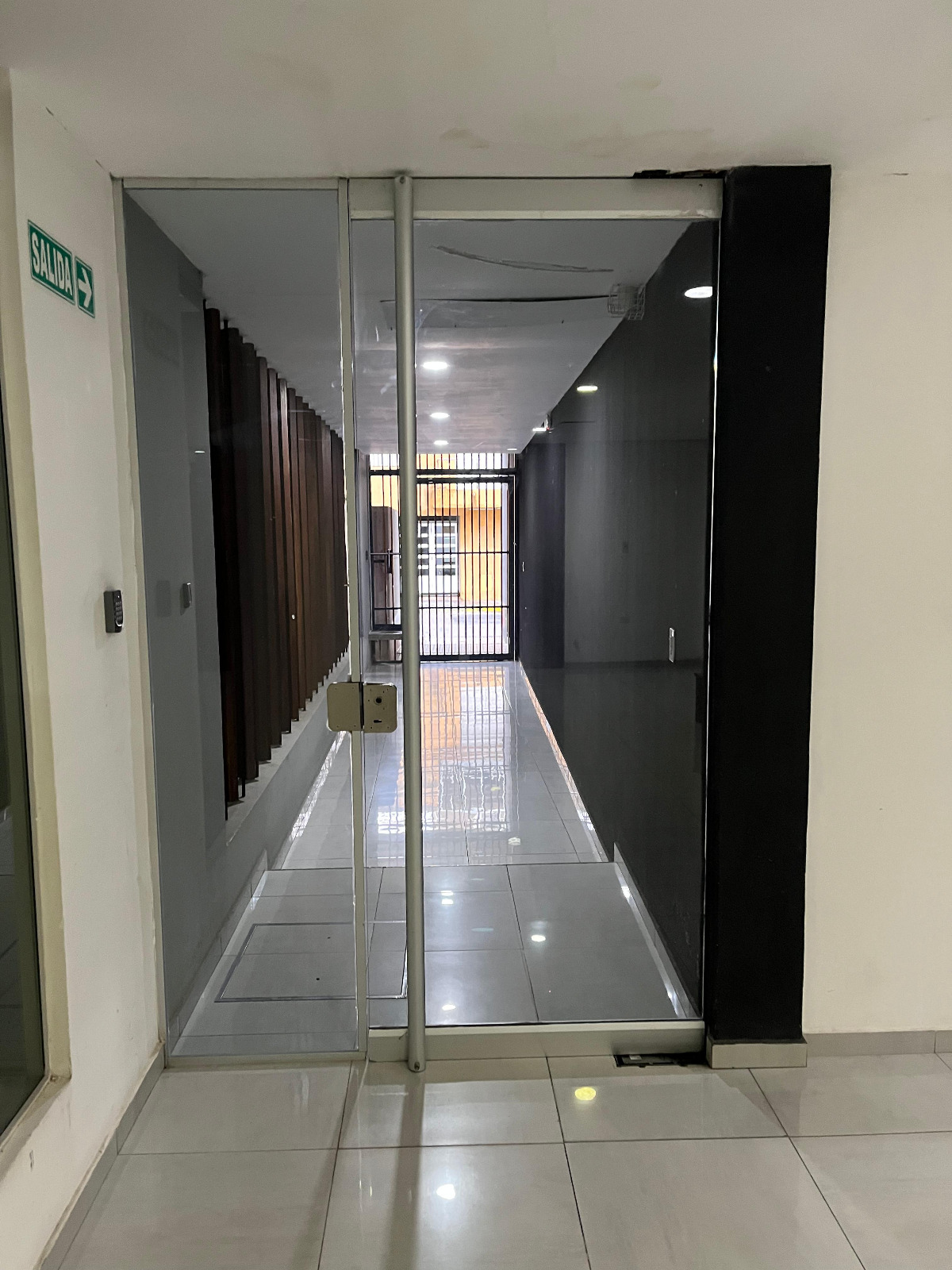 Imagen de la propiedad VENTA – UNIDAD DE COCHERAS DOBLES 