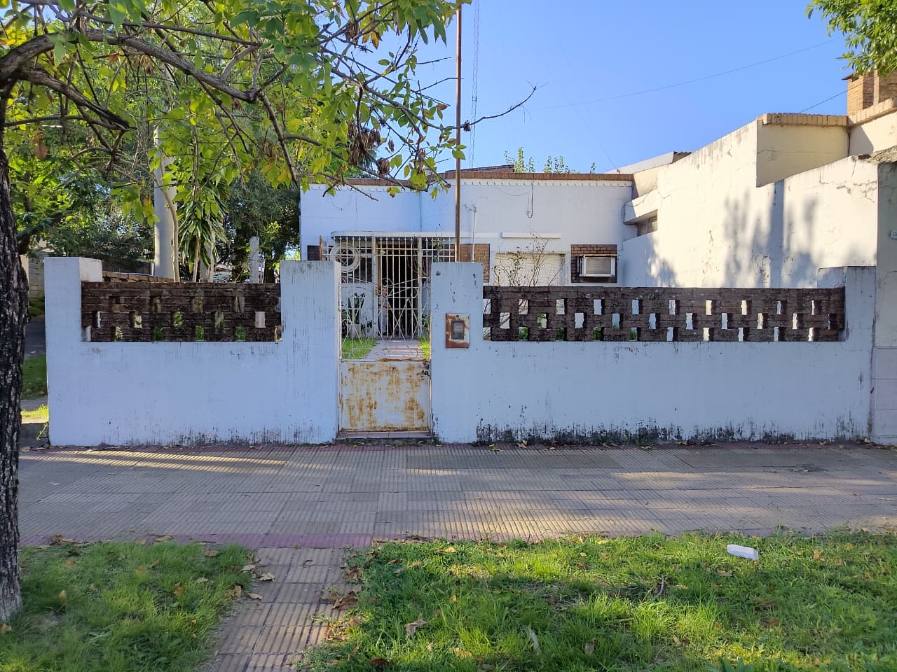 Imagen de la propiedad CASA EN VENTA (APTA CREDITO)