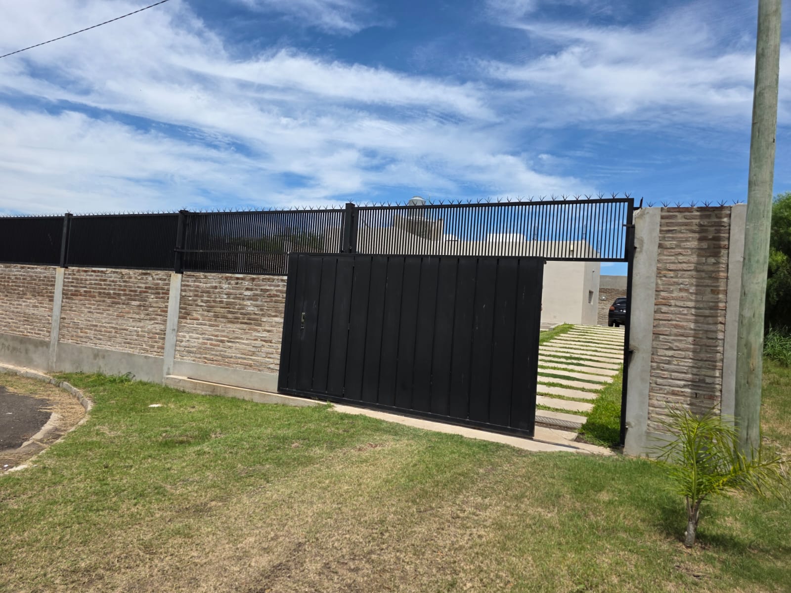 Imagen de la propiedad CASA EN VENTA 