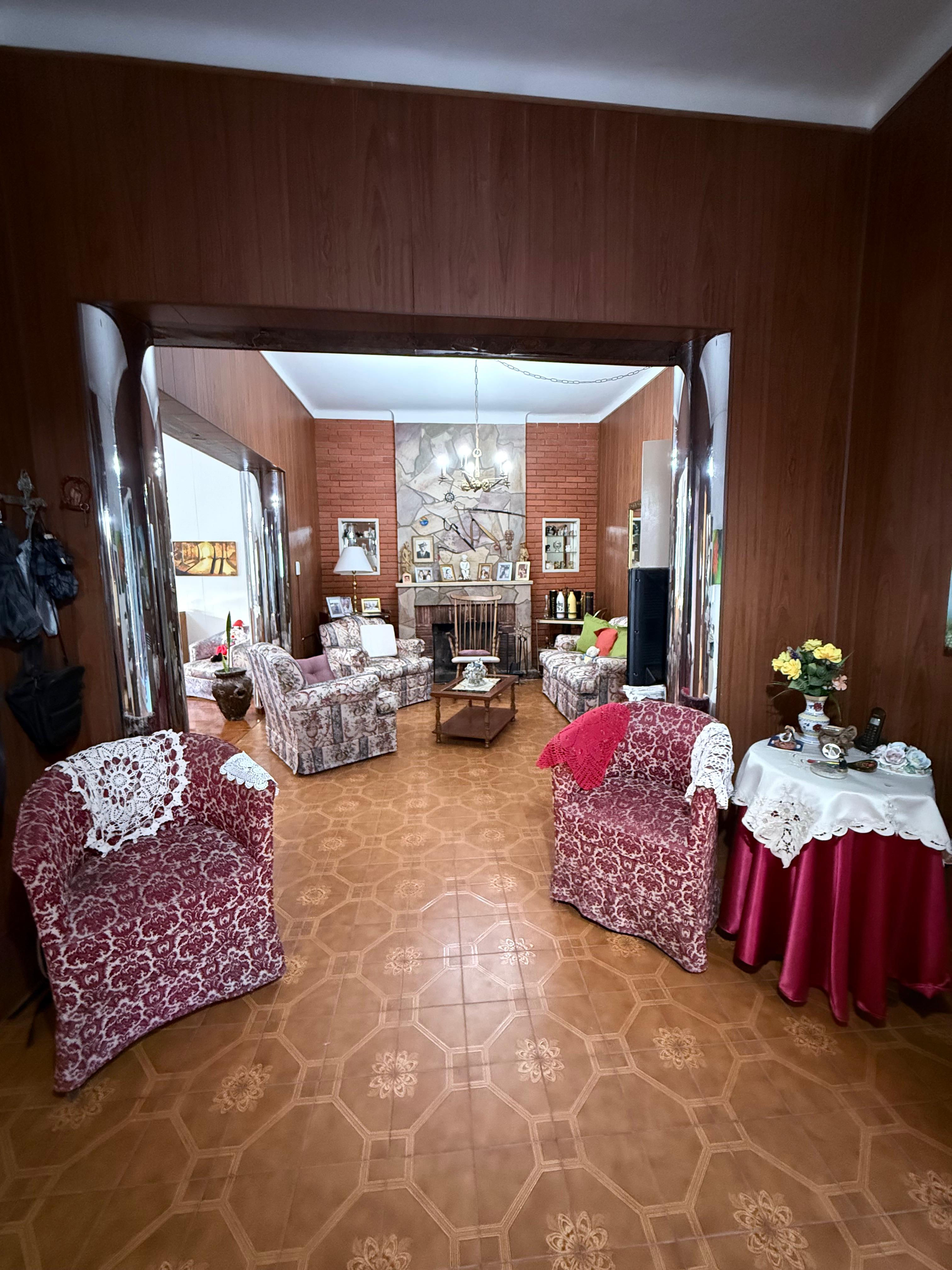 Imagen de la propiedad CASA EN VENTA (APTA CREDITO)