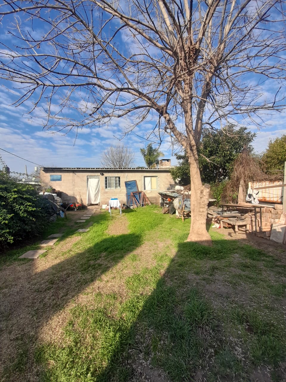Imagen de la propiedad CASA EN VENTA — COLONIA AVELLANEDA