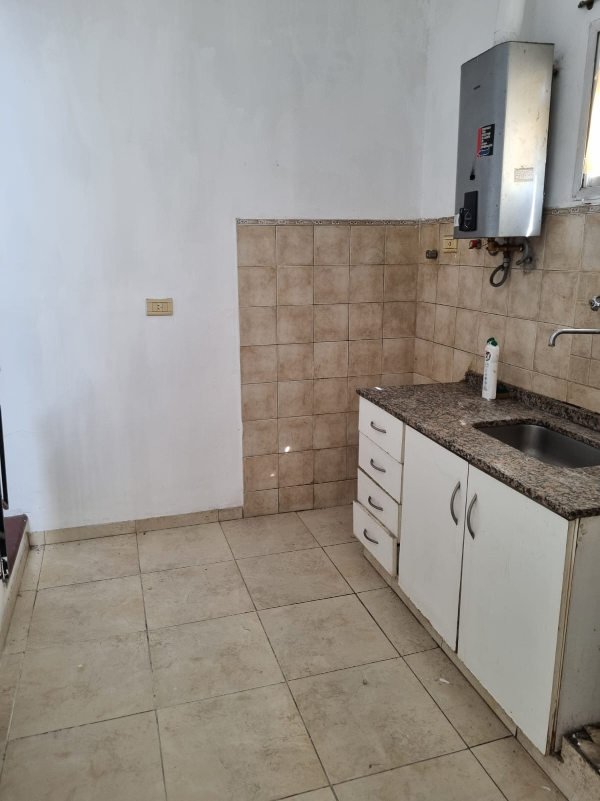 Imagen de la propiedad CASA EN VENTA -