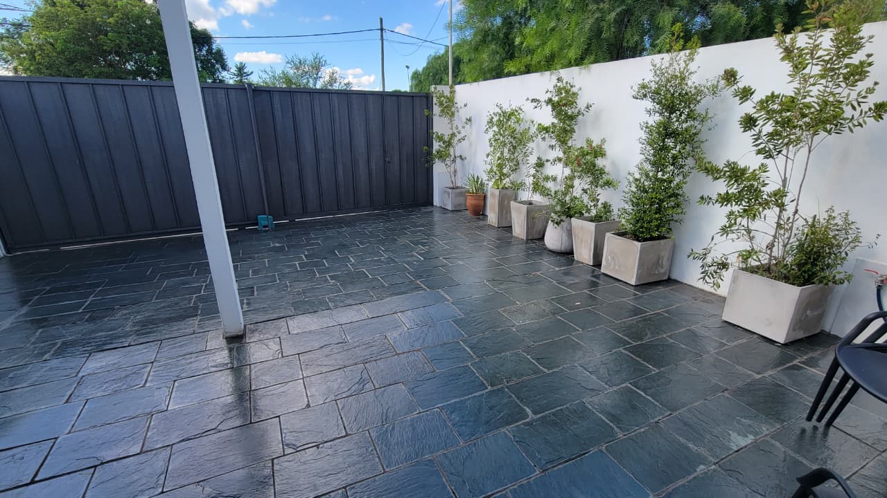 Imagen de la propiedad  CASA EN VENTA (APTA CREDITO)