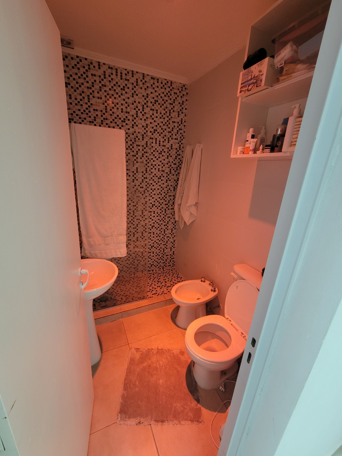 Imagen de la propiedad CASA EN VENTA (APTA CREDITO)