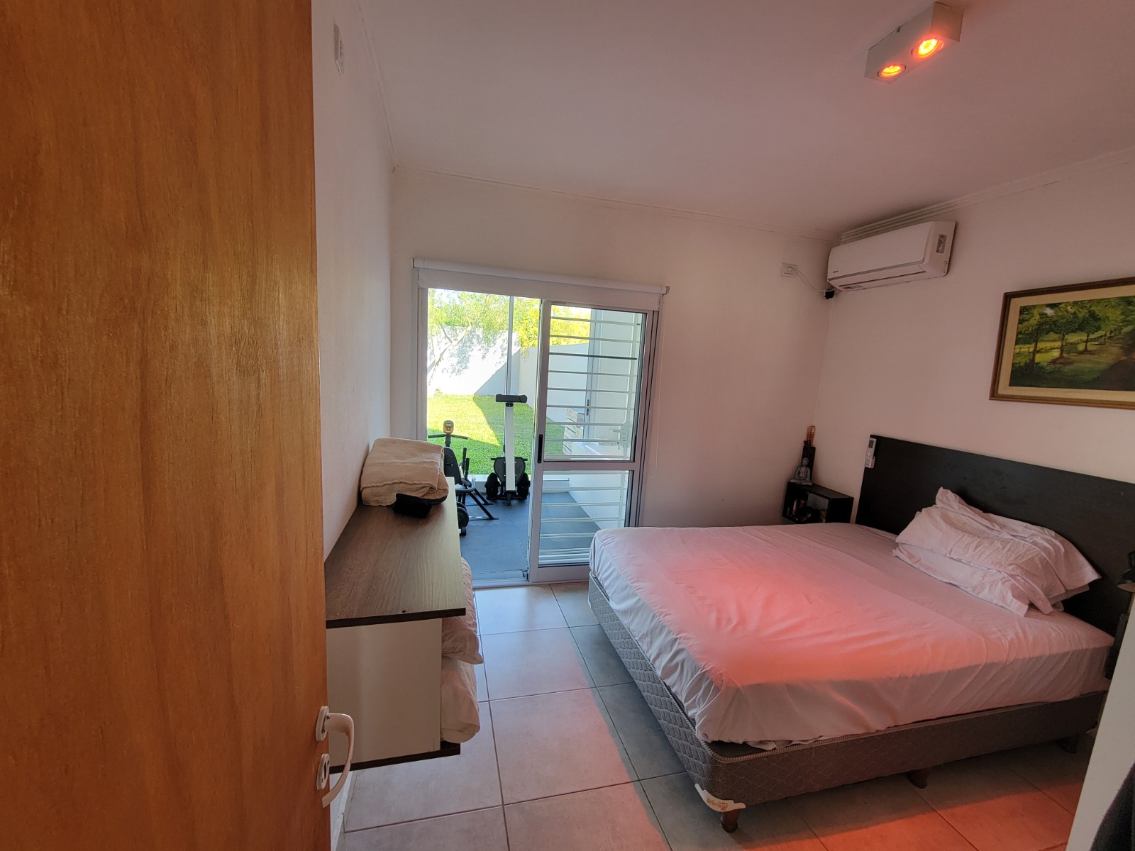 Imagen de la propiedad  CASA EN VENTA (APTA CREDITO)