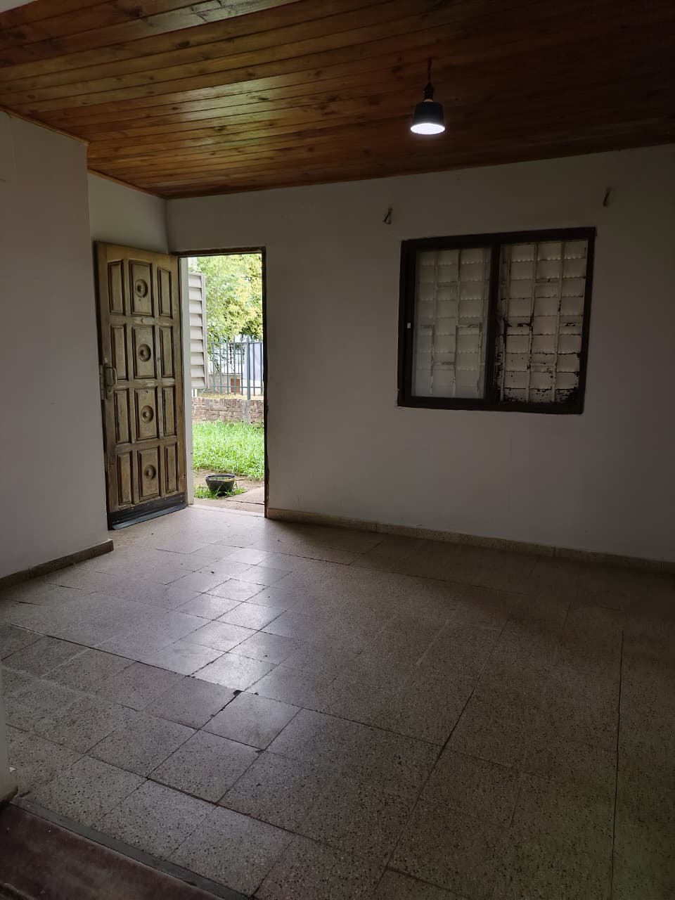 Imagen de la propiedad CASA ESQUINA EN VENTA - PARANA