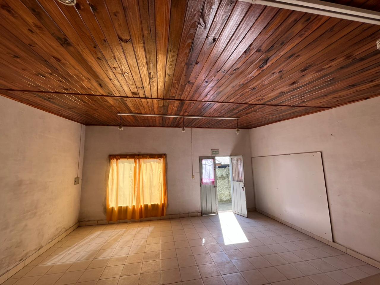 Imagen de la propiedad SALON EN VENTA - SAN BENITO